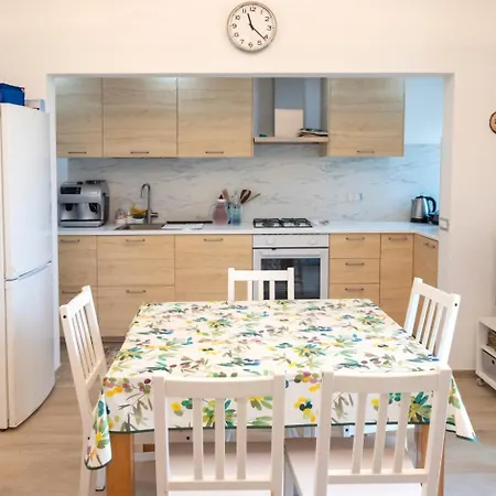 M407 - Marcelli, Trilocale Direttamente Sul Mare Apartman Marcelli