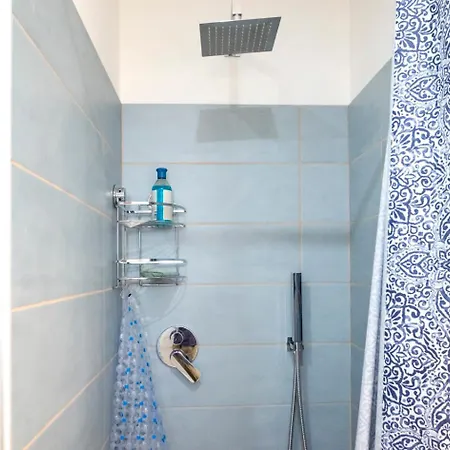 M407 - Marcelli, Trilocale Direttamente Sul Mare